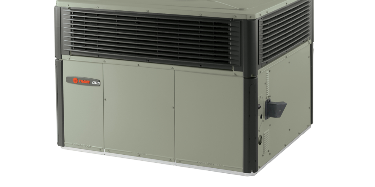 Trane Impack packaged rooftop unit, the 2-5 ton commercial HVAC unit the BAYCURB050A/051A curbs are sized for
